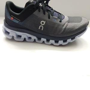 On cloudflow shoes for women size 9 swiss engineering running shoes sneakers